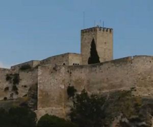 Visita el Castillo de la Suda, Parador sobre el Ebro