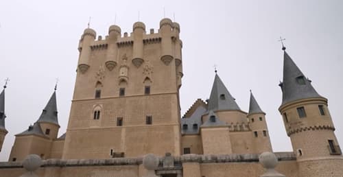 torre del homenaje castillo alcazar de segovia