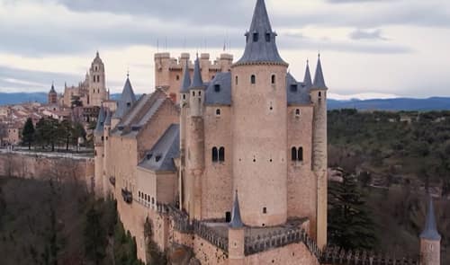 torres castillo alcazar de segovia